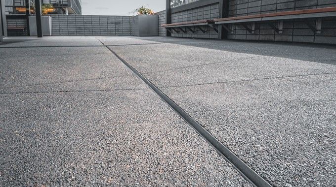 کاربرد بتن پلیمری در کف آزمایشگاه شیمیایی